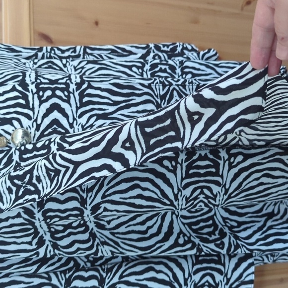 XL  Milano Black & White Blouse - Picture 5 of 10